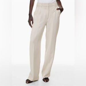 NWT Aritzia Matte Pearl Effortless Wide Leg Pants, 2R